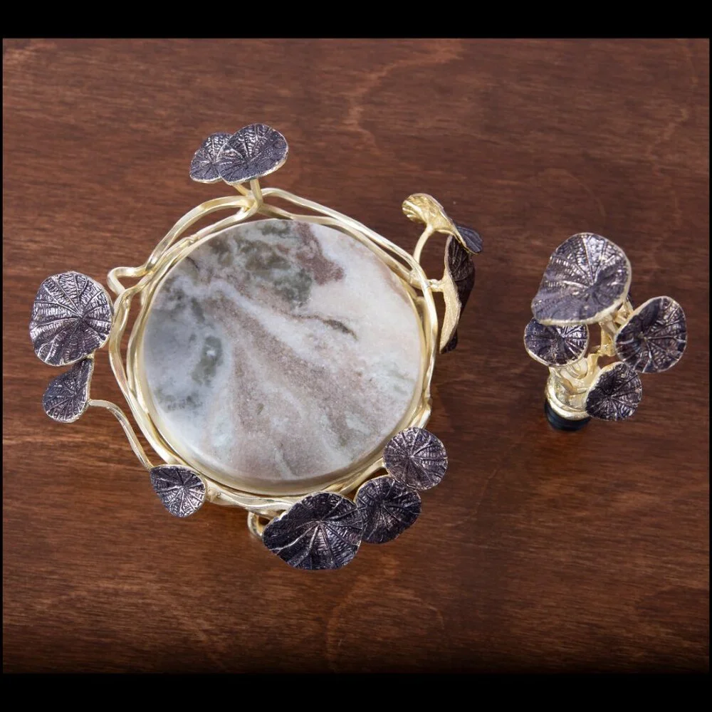 MICHAEL ARAM MONET’S GARDEN GOLDEN SUNSET WINE COASTER & STOPPER SET